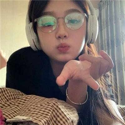 白色的马赛女人